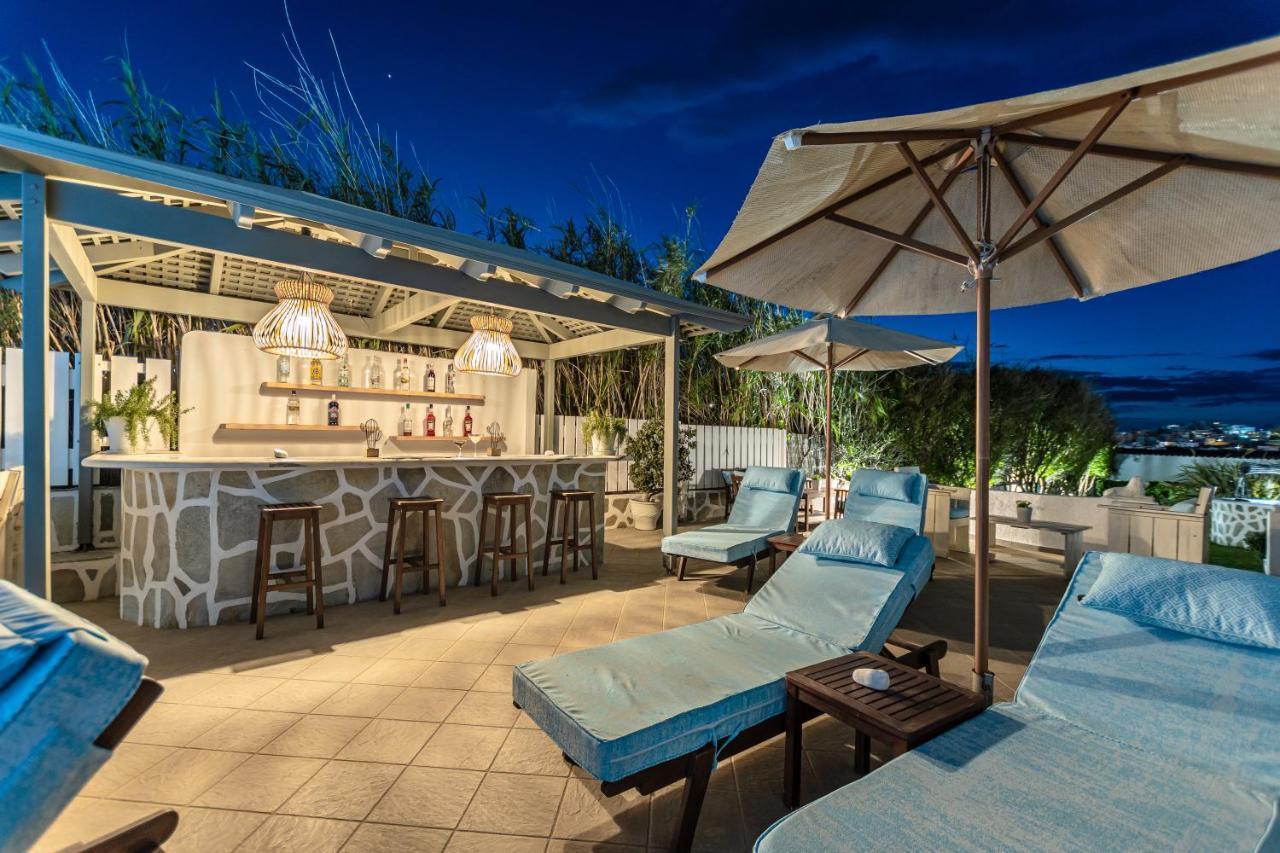 โรงแรมอนาโตลี Naxos City ภายนอก รูปภาพ